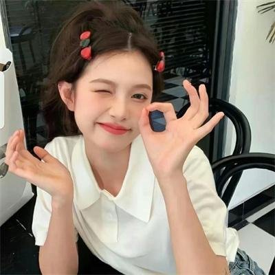 玛丽莲有深黑之眸